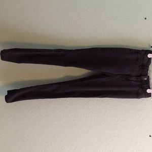 black skinny jeans